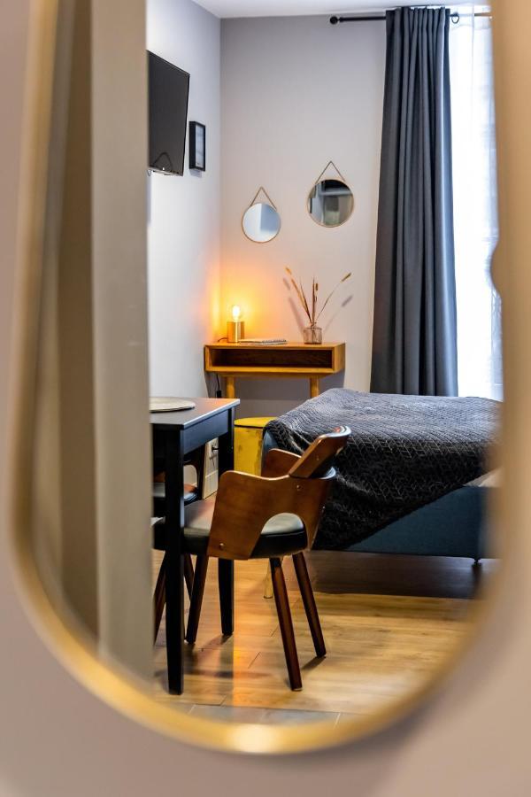 Escapade Place 11 - N2 Studio - Dinan Centre Dış mekan fotoğraf